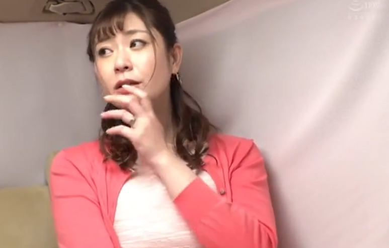 【Gカップ人妻】顔がまずエロそうだろｗｗ